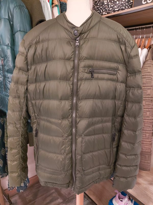 MICHAEL KORS · Chaqueta en color verde