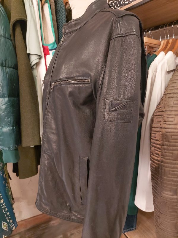 PEPE JEANS. Cazadora de piel. - Imagen 2