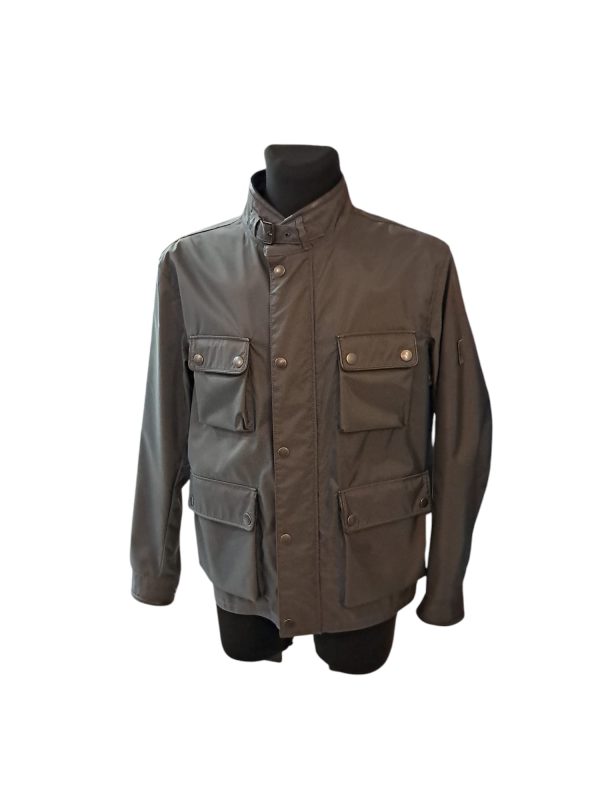 BELSTAFF. Cazadora en color gris.