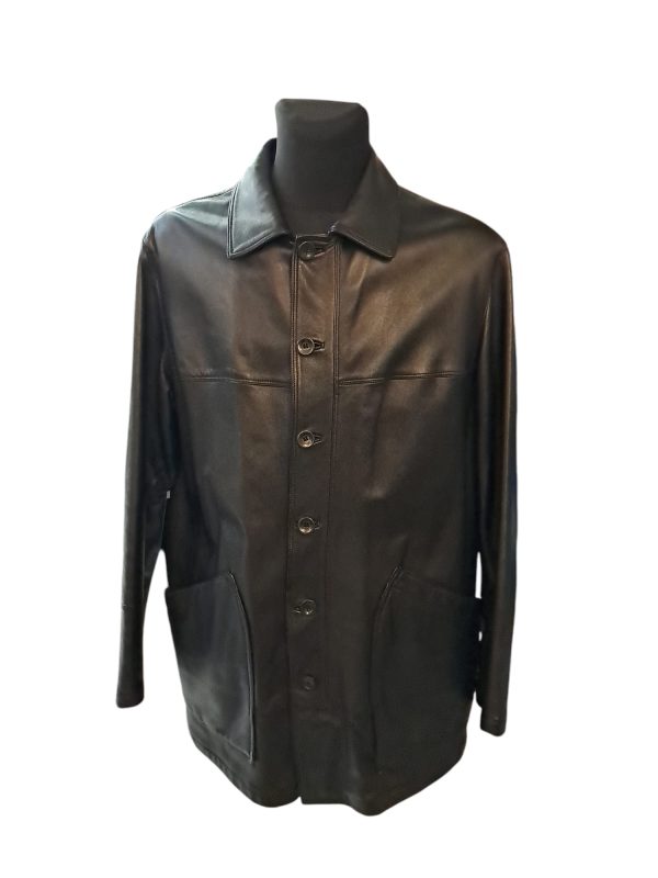 EMPORIO ARMANI. Cazadora en color negra.