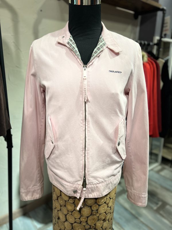 DSQUARED. Cazadora en color rosa.