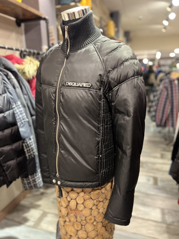 DSQUARED. Cazadora en color negra. - Imagen 2