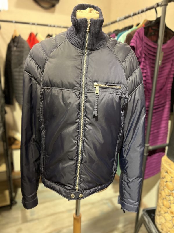 DSQUARED. Abrigo en azul.